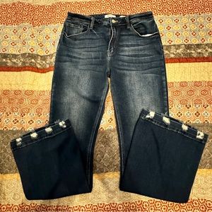 Buckles KanCan Signature Kurvy Mid Rise Flare